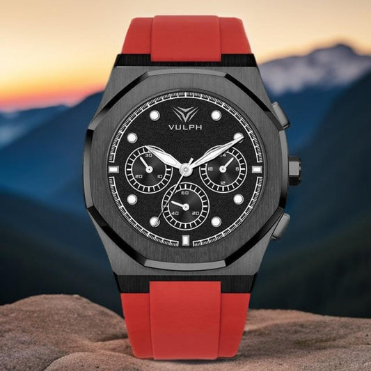 Night Howl - 44mm Red - Silicone Strap - Automatic Men's Watch