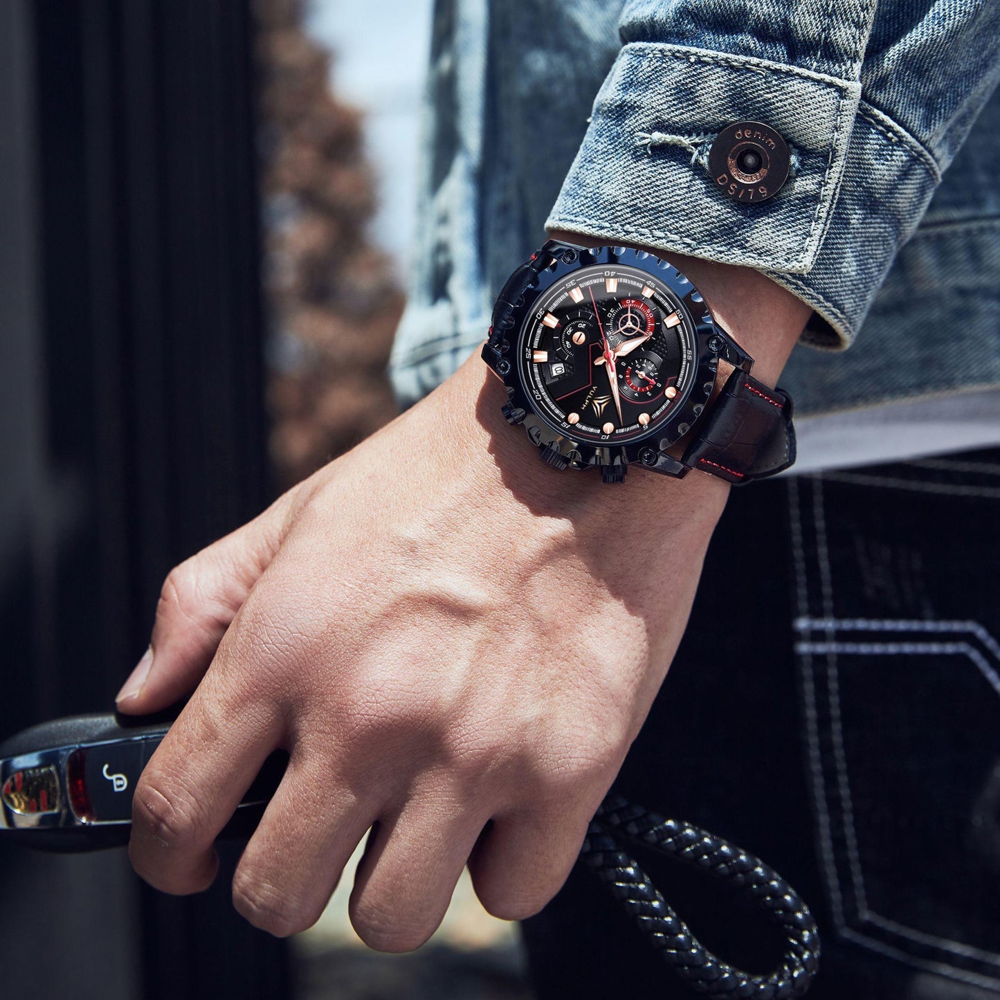 The Carnivore 45mm - Rotating Dials - Superlative Chronograph - Genuine Leather Strap - Mens Watch